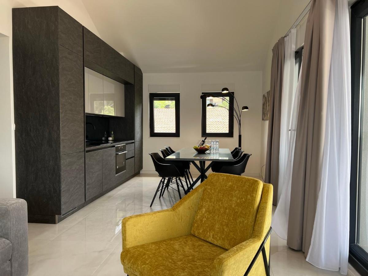 Beachfront House Olbia With Private Parking トロギール エクステリア 写真